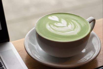 comparaison entre yerba maté et thé vert matcha lequel est meilleur pour perdre du poids santé sport énergie antioxydant notre avis guide